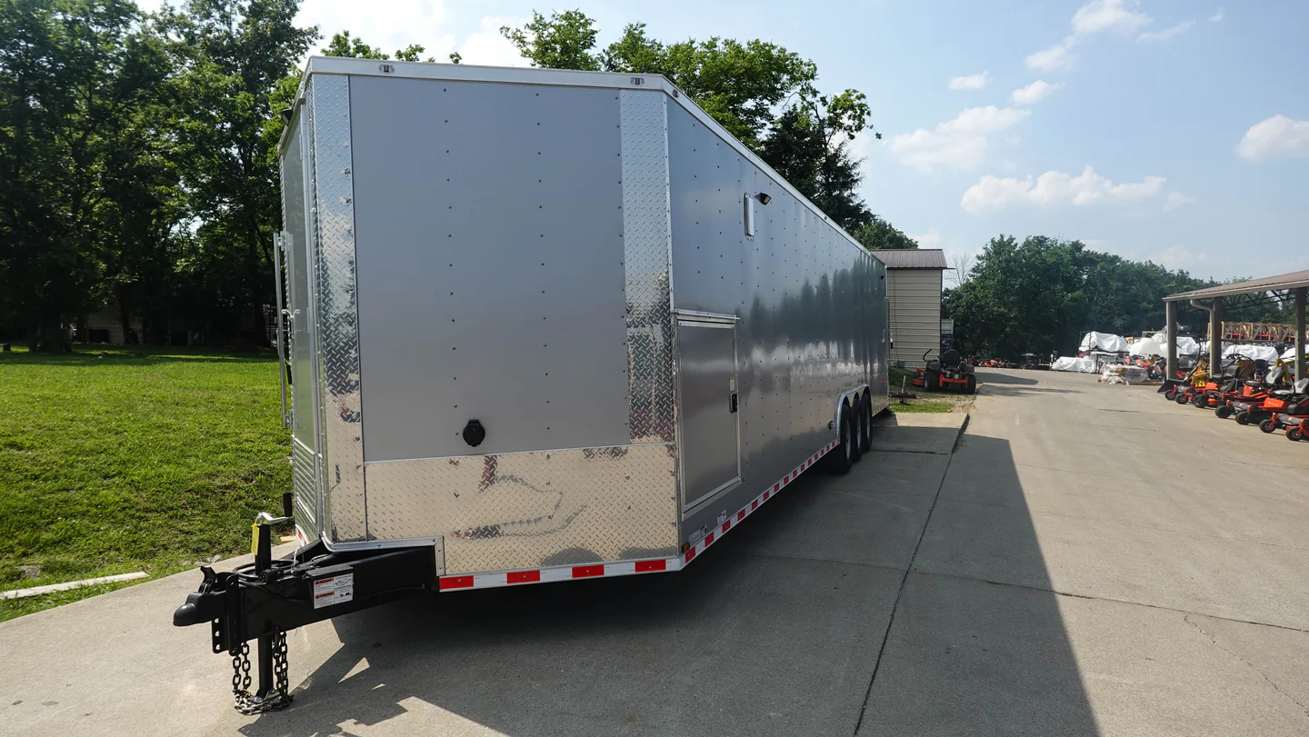 8.5' x 32' Silver Enclosed Trailer (3) 7,000LB Axles - Image 10
